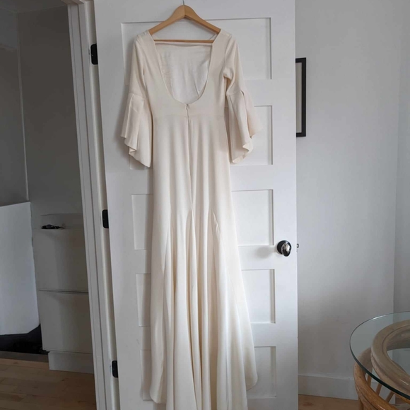 Chantel Lauren Silk Wedding Dress Size 4 - Picture 4 of 4